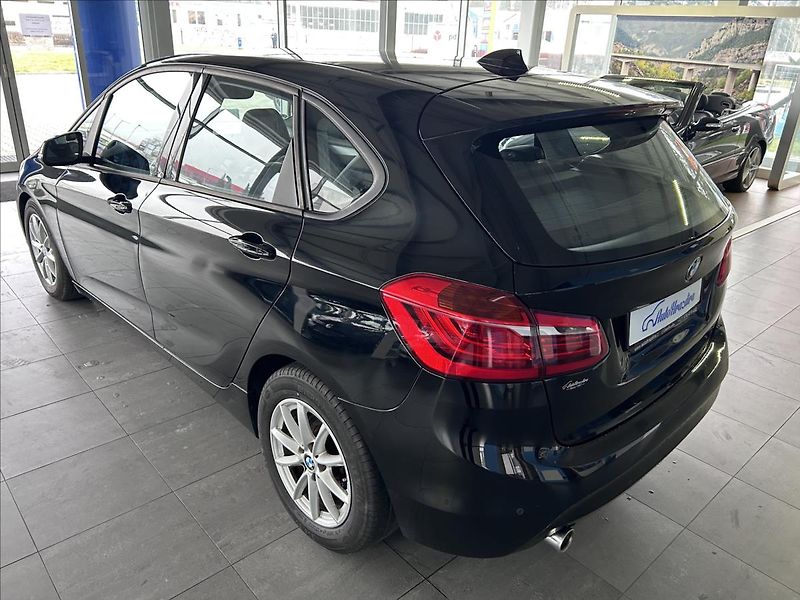 BMW Řada 2 2,0   218d,ActiveTourer,2.MAJ - fotka 5 z 34