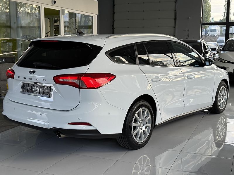 Ford Focus (2020) - fotka 7 z 29
