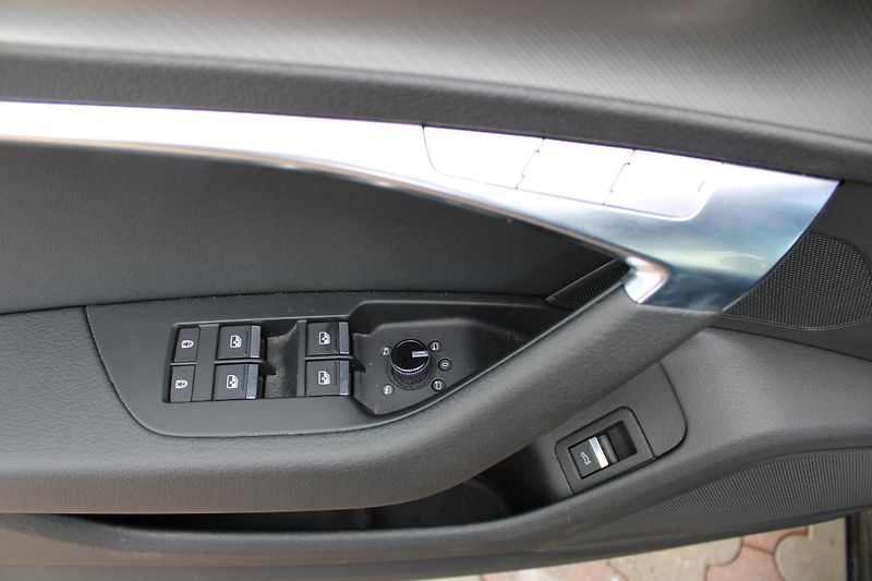 Audi A6 3,0 TDI 170kw Quattro Webasto - fotka 33 z 36