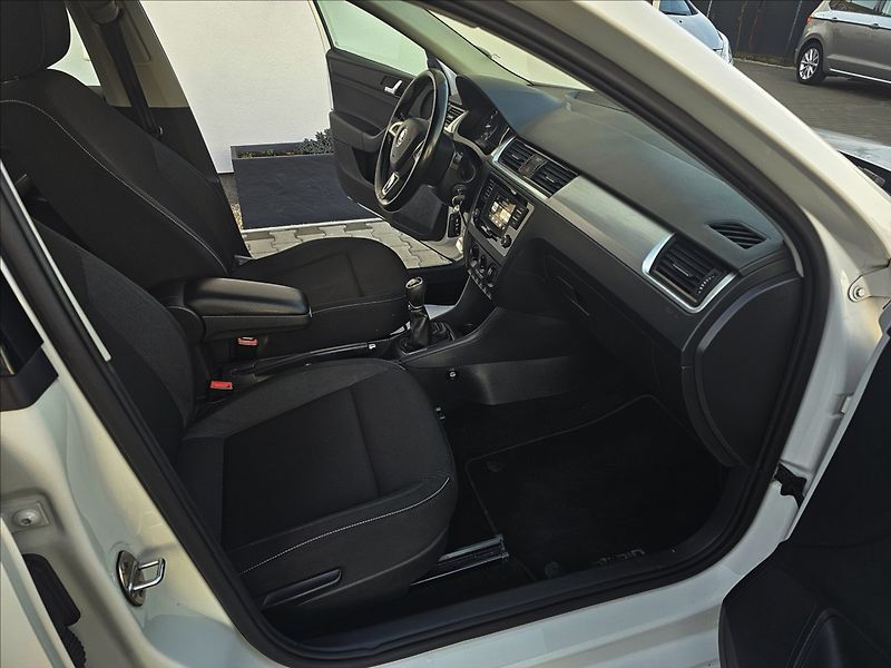 Škoda Rapid 1,2 TSi 81KW Style ALU STK - fotka 31 z 41