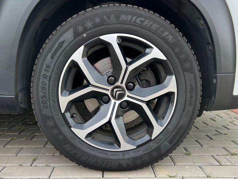 Citroën C3 Aircross (2022) 1.2 PureTech-ALU-P-KAMERA - fotka 9 z 46