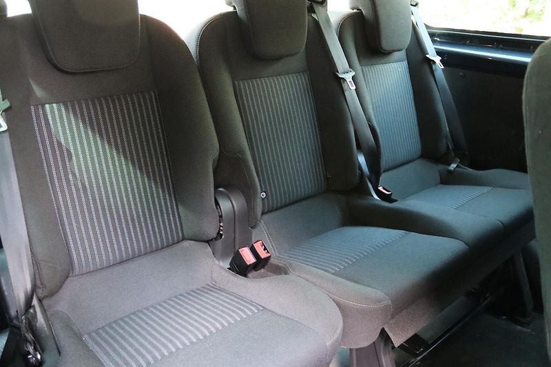 Ford Transit Custom 2.2TDCI 74kW 8 MÍST - fotka 44 z 50