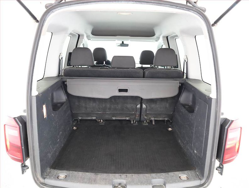 Volkswagen Caddy (2019) 2.0 TDI, 5Míst, ČR, 1Maj, DPH - fotka 16 z 17
