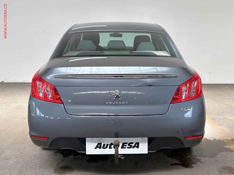 Peugeot 508 (2011) 1.6i, AT, AC, temp - fotka 5 z 15