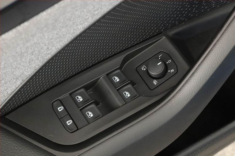 Škoda Octavia (2025) 1.5 TSI, TOP SELECTION - fotka 14 z 15