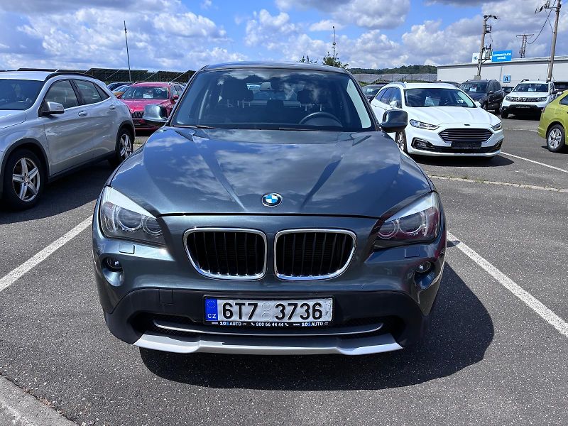 BMW X1 (2010) - fotka 1 z 14