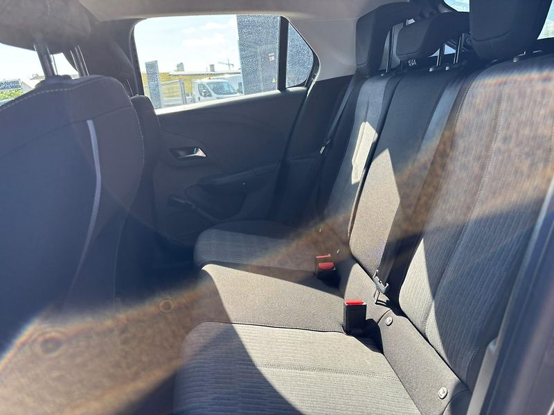 Opel Corsa (2020) 1.2 - fotka 18 z 20
