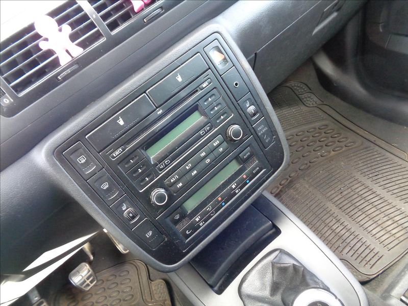 Seat Alhambra 1,9 - fotka 15 z 15