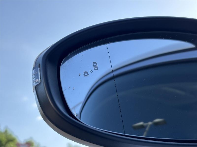 Kia Ceed 1,5 TGDi AT TOP ZÁRUKA ADAPTIV - fotka 39 z 45