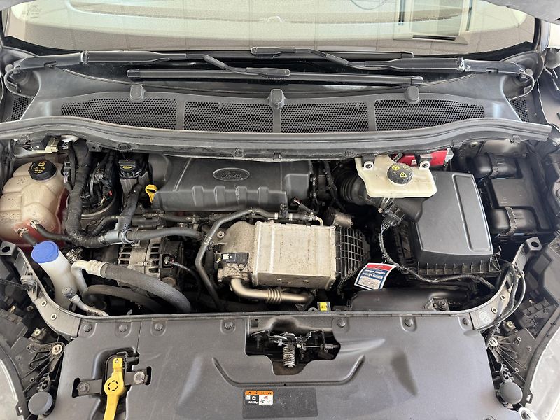 Ford S-MAX 2,0TDCi AT8*140kW*REZERVACE! - fotka 34 z 34