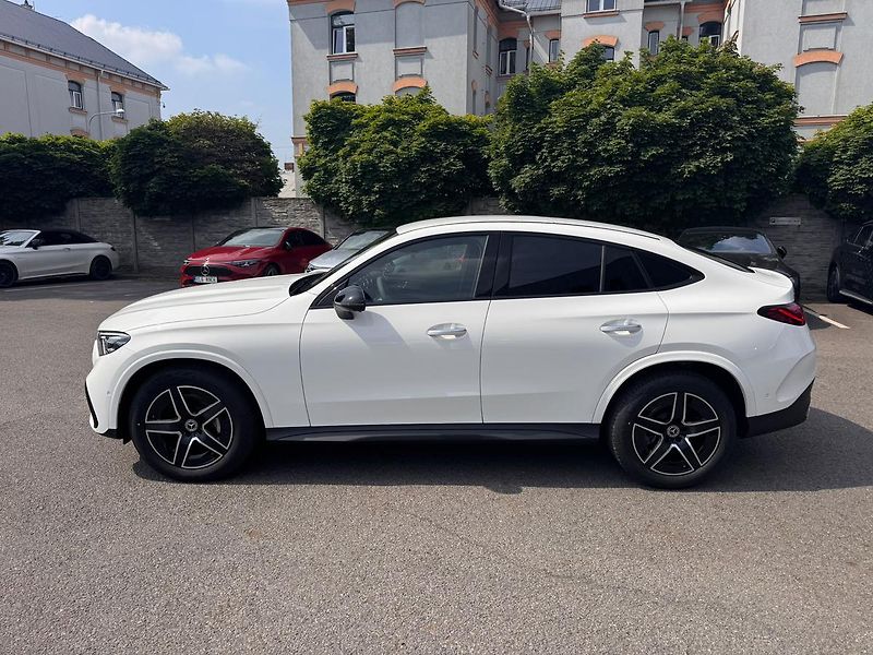 Mercedes-Benz GLC (2025) 220 d 4MATIC kupé - fotka 3 z 21