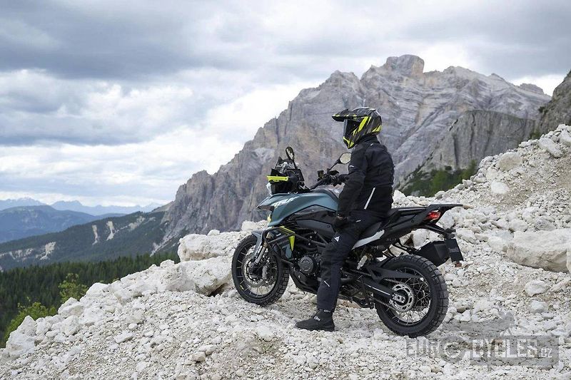 Benelli (2026) TRK 902 Xplorer - fotka 12 z 18