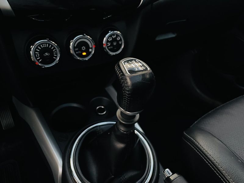 Peugeot 4008 1.8HDI 4x4 VÝHŘEV KAMERA TAŽNÉ - fotka 36 z 47