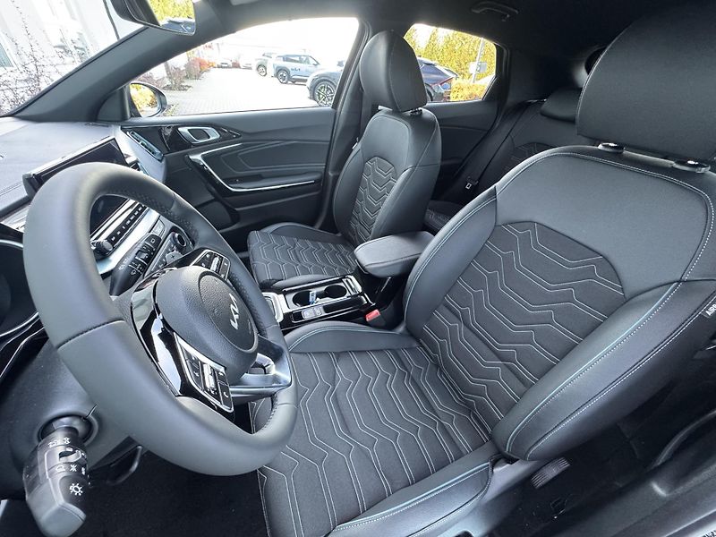 Kia XCeed (2026) 1,6 T-GDi 7DCT STEEL EDITION - fotka 4 z 6