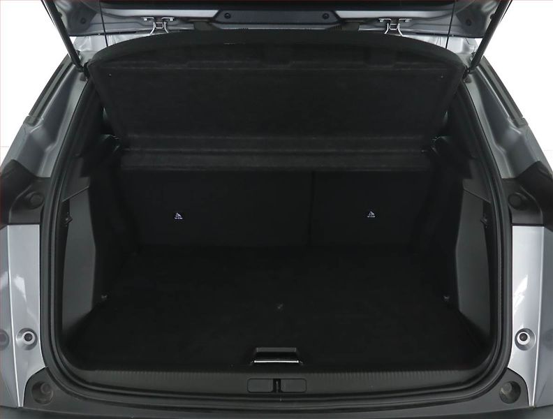 Peugeot 2008 (2022) 50 kWh, SoH 92% - fotka 14 z 19