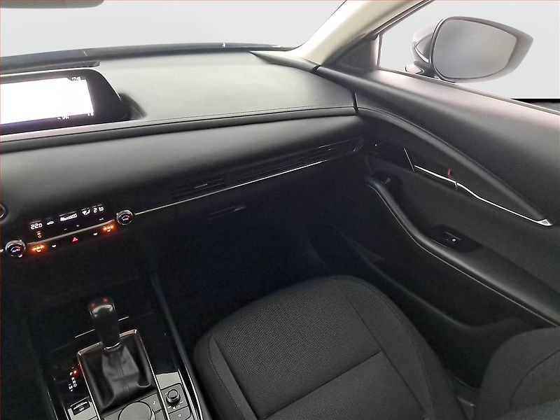Mazda CX-30 (2022) Skyactiv-X 2.0 - fotka 8 z 22