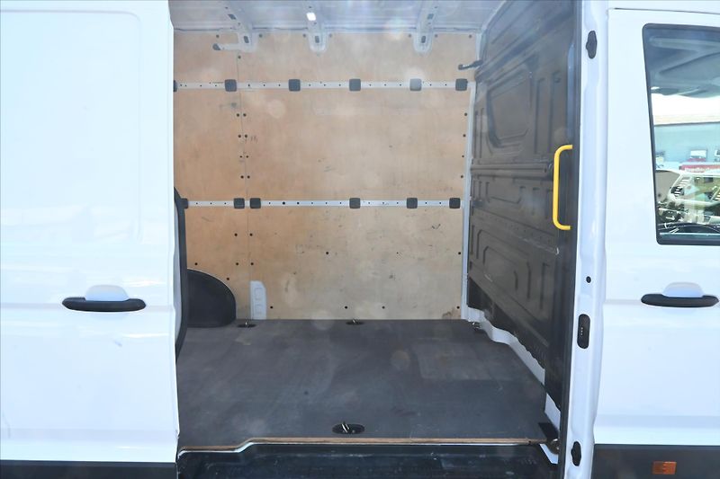 Volkswagen Crafter 2,0 TDI 103 kW L2H2 Navi Kamer - fotka 10 z 28