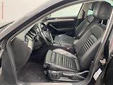 Volkswagen Passat (2017) 2.0 TSi 4x4, Highline, DSG - náhled 9
