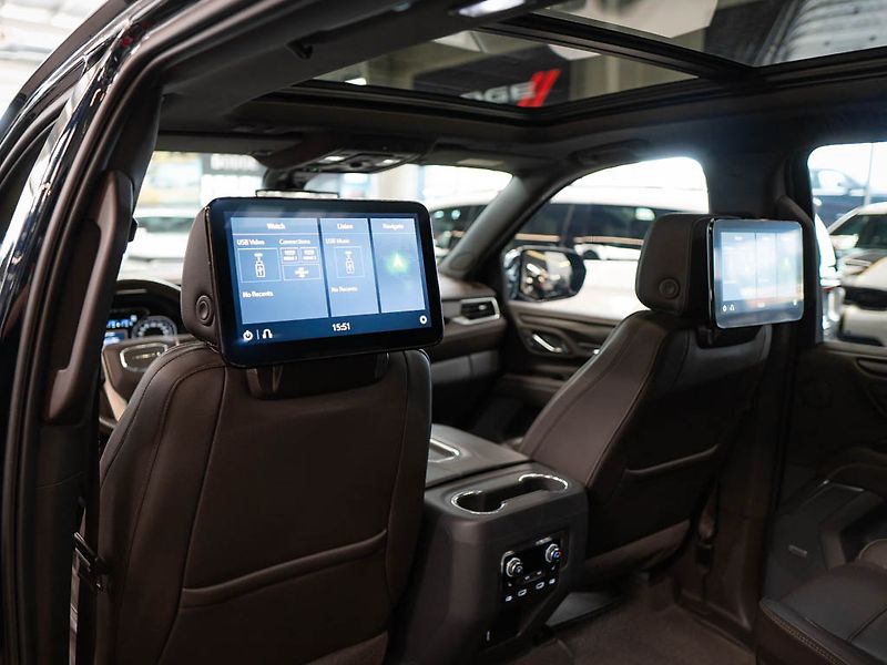 GMC Yukon (2021) 6.2 XL Denali Ultimate Air 4WD - fotka 39 z 44