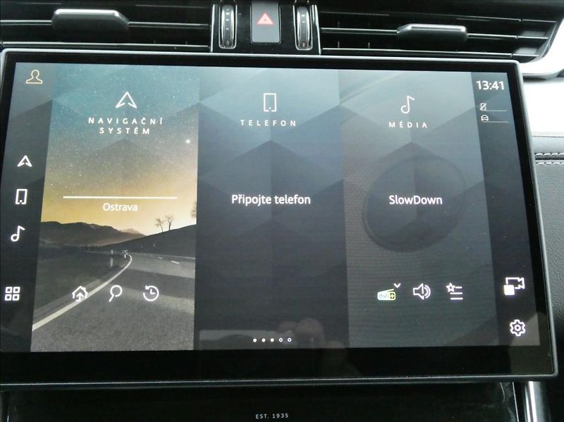 Jaguar XF 2,0 D200 R-Dynamic S,1M,ČR,DPH - fotka 26 z 36