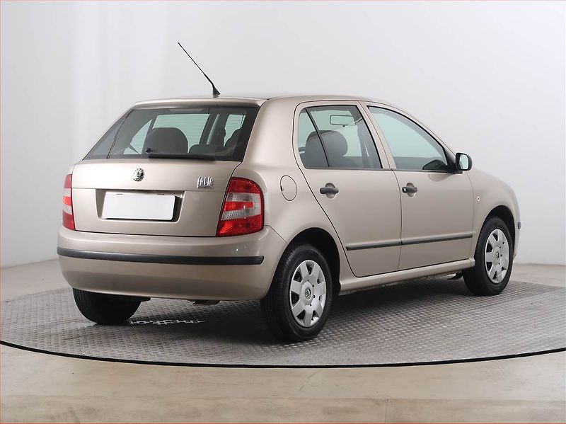 Škoda Fabia (2006) 1.2 12V, Serv.kniha, po STK - fotka 5 z 13