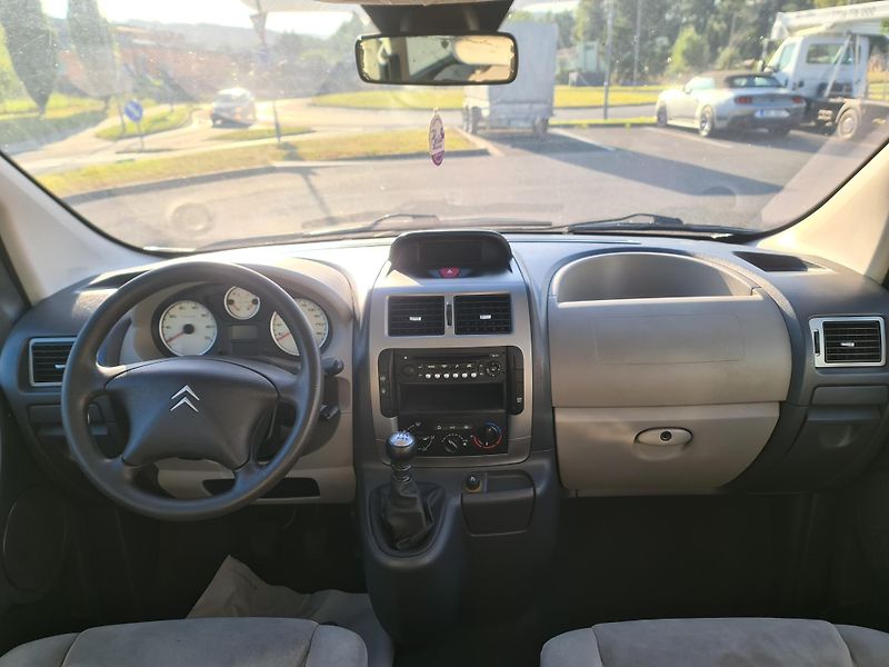 Citroën Jumpy (2007) 2.0 HDi LONG 100-KW KLIMA - fotka 23 z 39