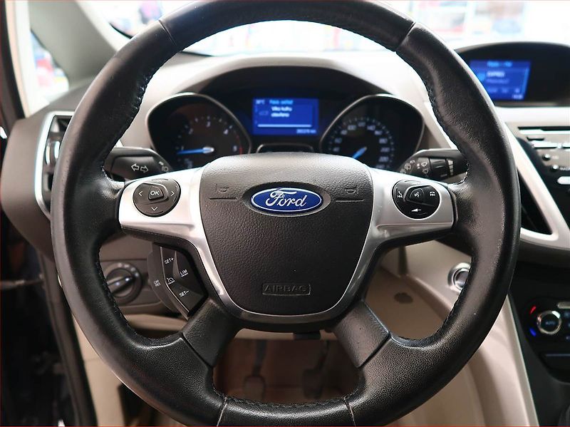 Ford Grand C-MAX (2014) 2.0 TDCi, 7 míst, Navi - fotka 16 z 19
