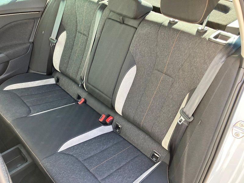 Škoda Kamiq (2025) 1.0TSI 85kW Top Selecti naviga - fotka 27 z 33