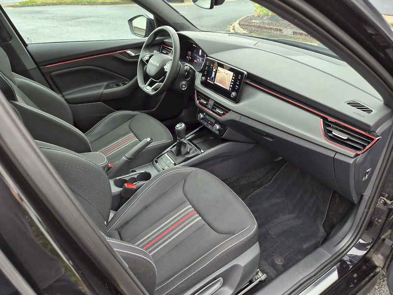 Škoda Kamiq (2025) Monte Carlo 1.5 TSI 110 kW 6°m - fotka 18 z 29