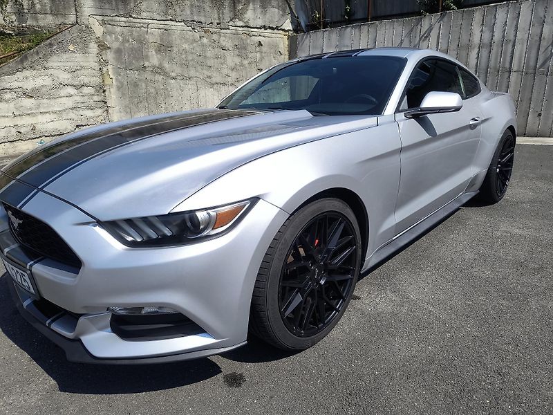 Ford Mustang (2016) 3.7 V6 225KW/AUTOMAT - fotka 19 z 46