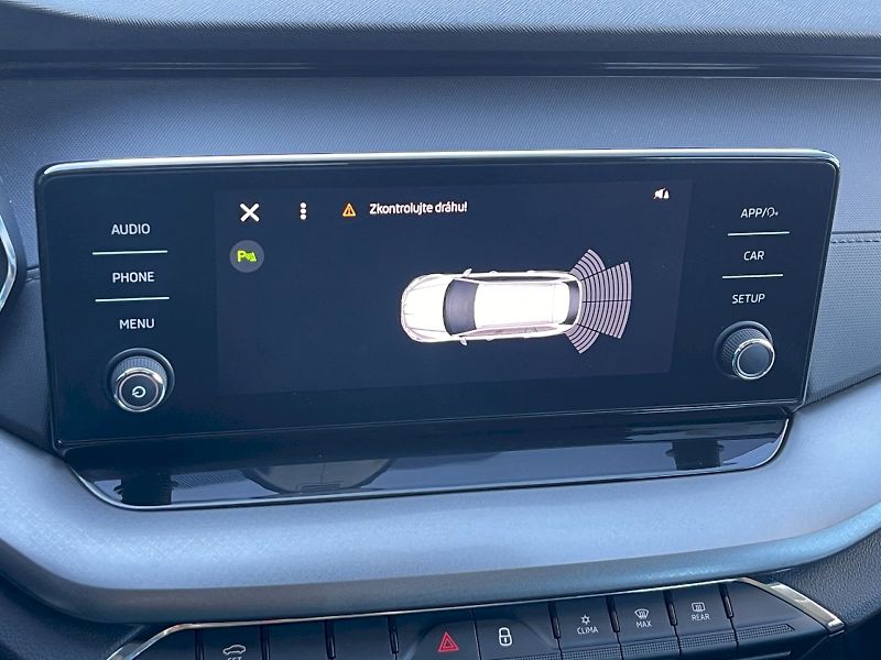 Škoda Octavia (2020) 2.0 TDI 85kW Ambition Plus com - fotka 16 z 35