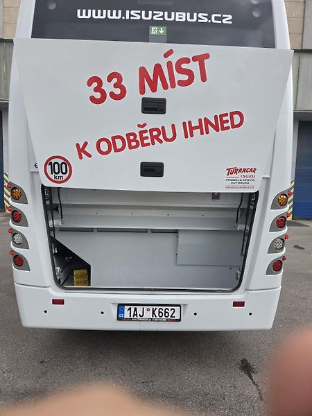 Isuzu ISUZU Turquoise demobus Euro 6 - fotka 13 z 19