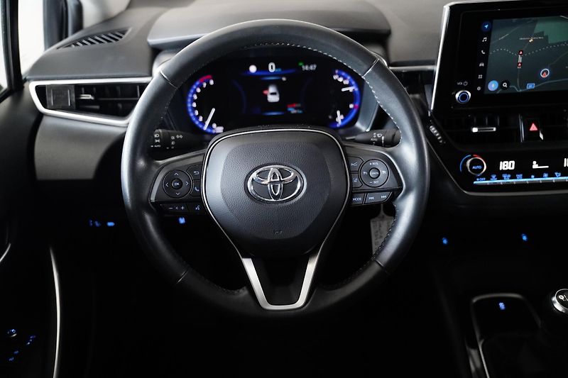 Toyota Corolla - fotka 16 z 24