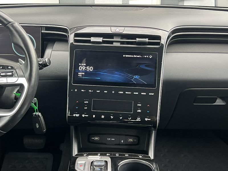 Hyundai Tucson (2022) 1.6T-GDi 132kW AT ČR NOVÉ - fotka 13 z 23