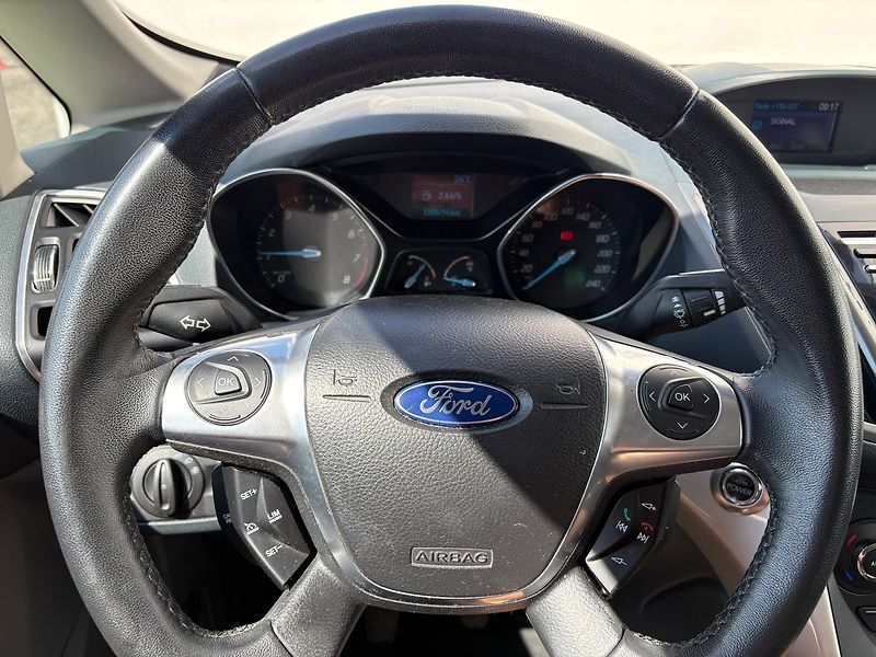 Ford C-MAX 1.6, 110kW, Aut.Klima, Výhřevy - fotka 8 z 18