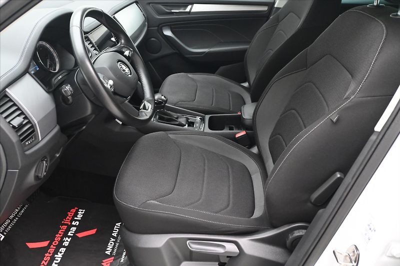 Škoda Kodiaq 2,0 TDI 110kW DSG Ambition 7mí - fotka 14 z 31