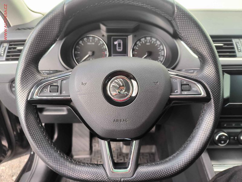 Škoda Octavia (2014) 2.0 TDi Sport, Elegance, TZ - fotka 14 z 20