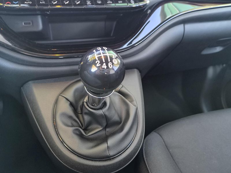 Fiat 500 (2026) Hybrid Icon 1.0 BSG 65k - fotka 18 z 35