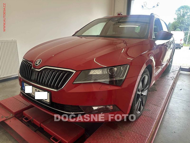 Škoda Superb (2019) 2.0 TDi, ČR, AT, navi - fotka 1 z 3