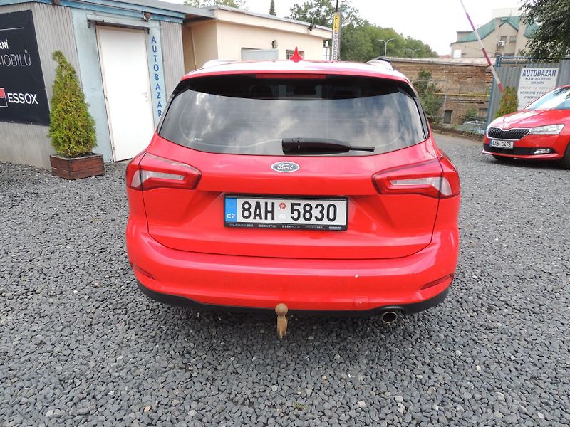 Ford Focus (2020) Combi 1.0i,92kw,ČR,1.majitel - fotka 8 z 44