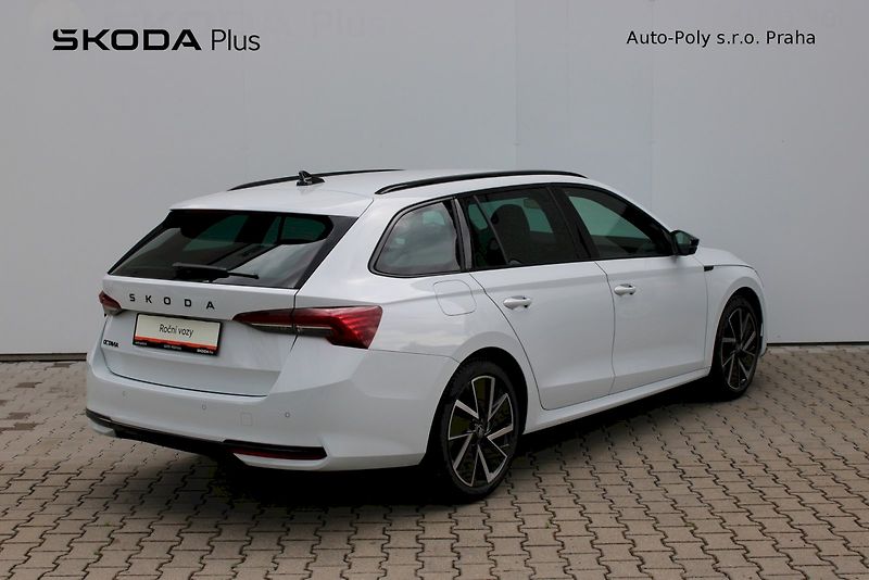 Škoda Octavia (2025) 2.0 TDI 110 kW Sportline - fotka 2 z 25