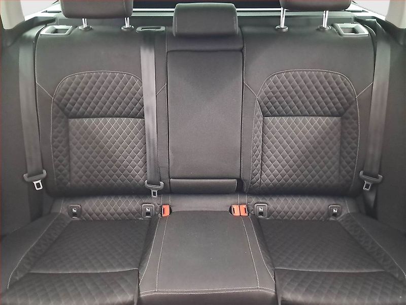 Škoda Superb (2016) 2.0 TDI, Automat, Navi - fotka 10 z 22