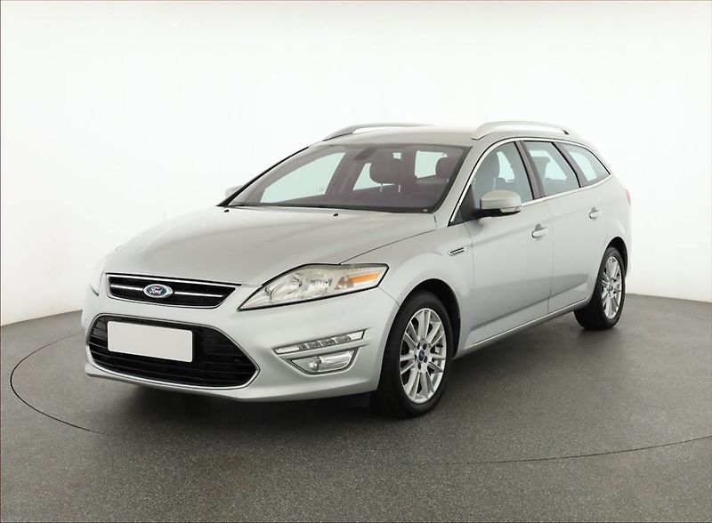 Ford Mondeo (2011) Titanium 2.0 TDCi, nová STK - fotka 2 z 17