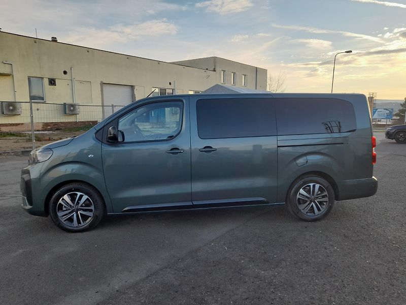 Citroën SpaceTourer (2026) SHINE L3 2,2 BlueHDi 180 EAT8 - fotka 8 z 31