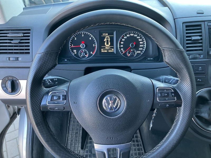 Volkswagen Multivan (2013) 2.0TDI 103kW 7MÍST TZ NOVÉ ČR - fotka 20 z 25