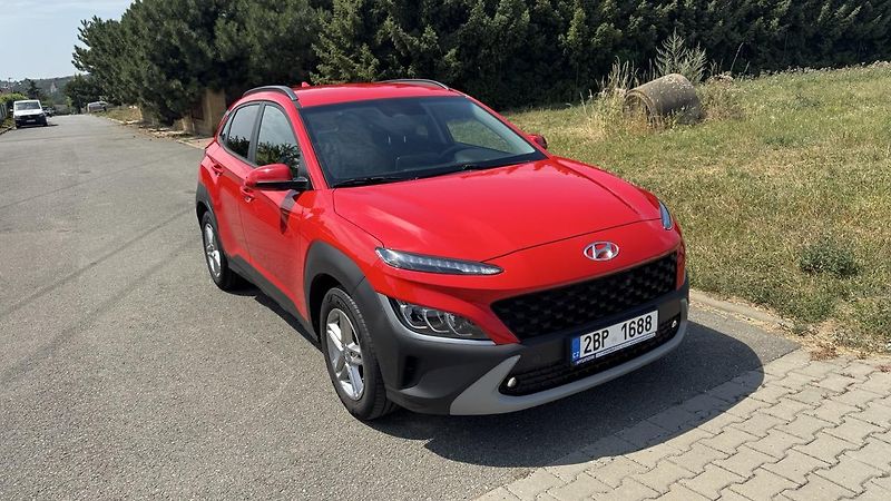 Hyundai Kona (2021) Smart 1.0 T-GDI DCT - fotka 1 z 26