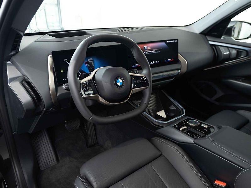 BMW X3 xDrive20d - fotka 10 z 23