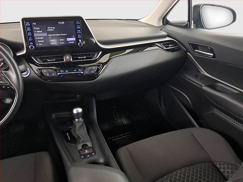 Toyota C-HR (2023) Comfort 1.8 Hybrid, COMFORT - fotka 8 z 19