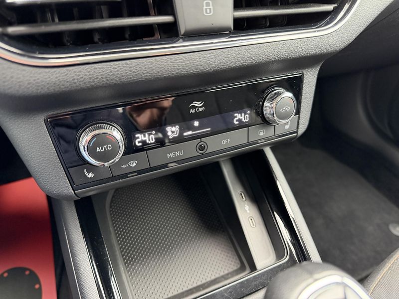 Škoda Kamiq 1,0 TSi/81kW DSG - Style Plus - fotka 40 z 77