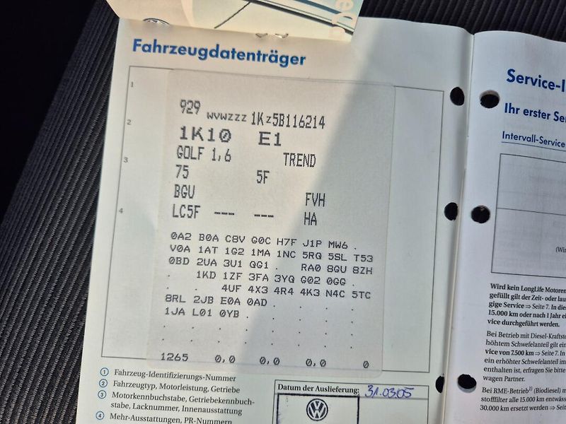 Volkswagen Golf (2005) 1.6 MPI Trend - fotka 25 z 30